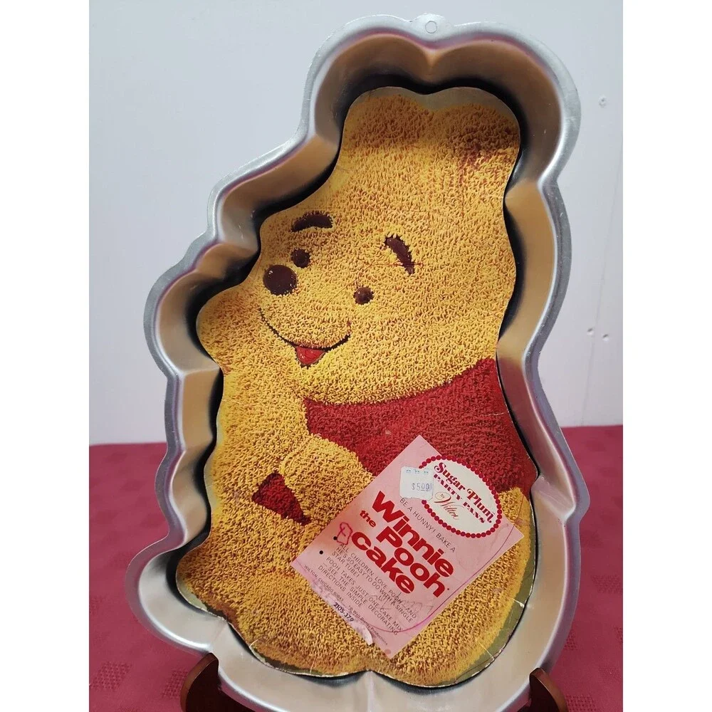 Vintage 1976 Wilton Winnie The Pooh Cake Pan/Mold Original Paper Insert 2105-379